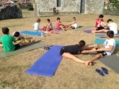 Clases de Yoga y Pilates 34